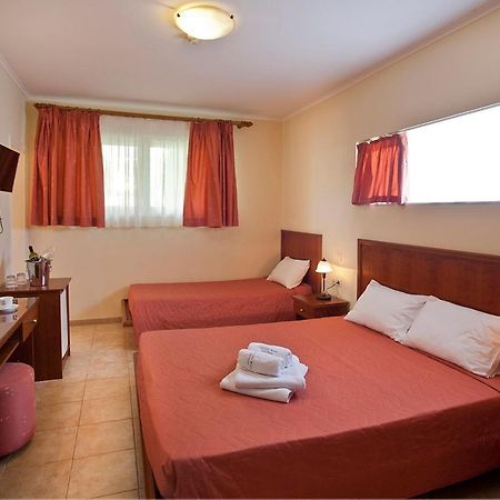Hotel Cristina Maris Loutraki  Luaran gambar