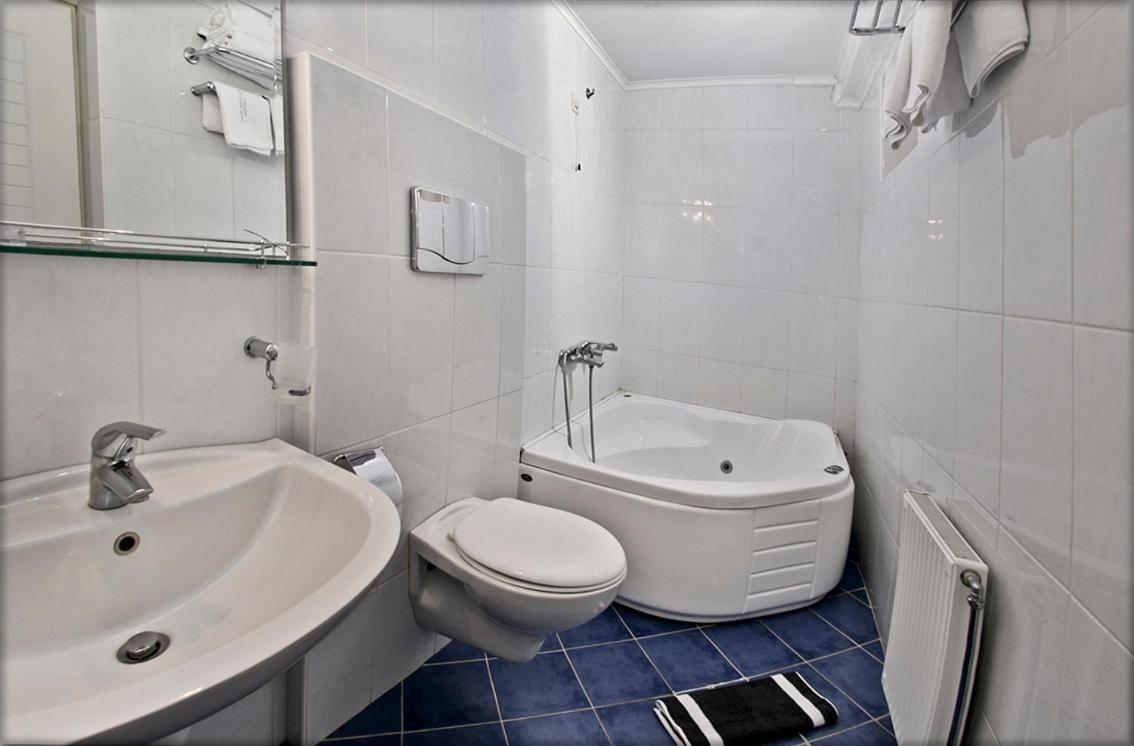 Hotel Cristina Maris Loutraki  Luaran gambar