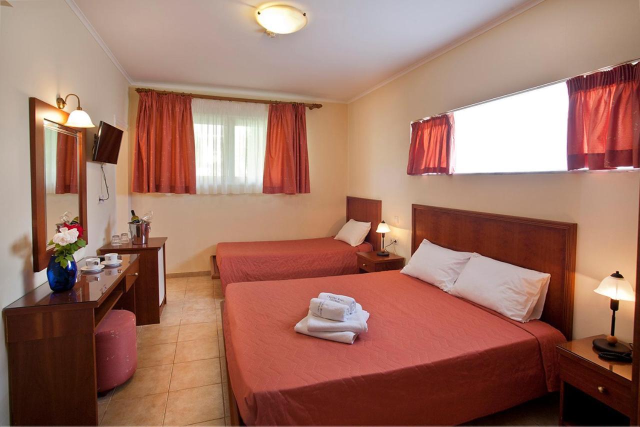 Hotel Cristina Maris Loutraki  Luaran gambar